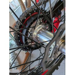 Sistem pentru prevenirea blocarii lantului KTM/Husq/Beta 125/530