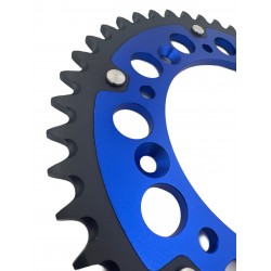 Pinion spate otel aluminiu Husqvarna 125/501 14-25 Blue XMoto Pinion spate otel aluminiu Husqvarna 125/501 14-25 Blue XMoto